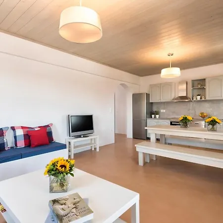 Menta I In The Heart Of Naousafree Parkingparos * Nausa