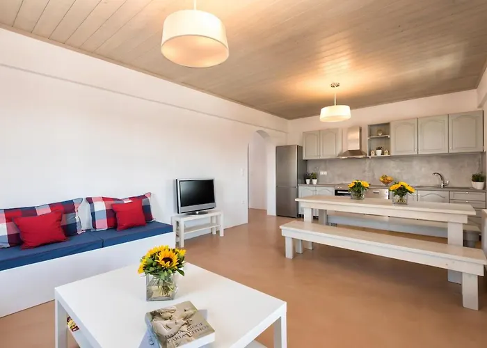 Menta I In The Heart Of Naousafree Parkingparos * Naousa