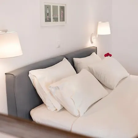 Menta House In * Naousa (Paros)