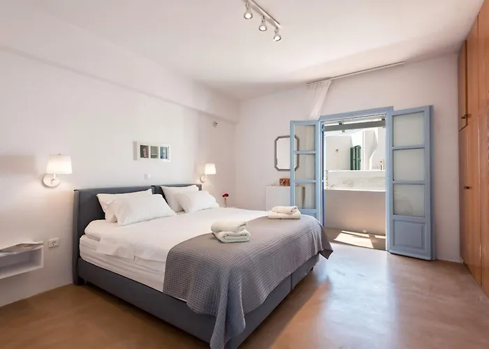 Menta I In The Heart Of Naousafree Parkingparos *